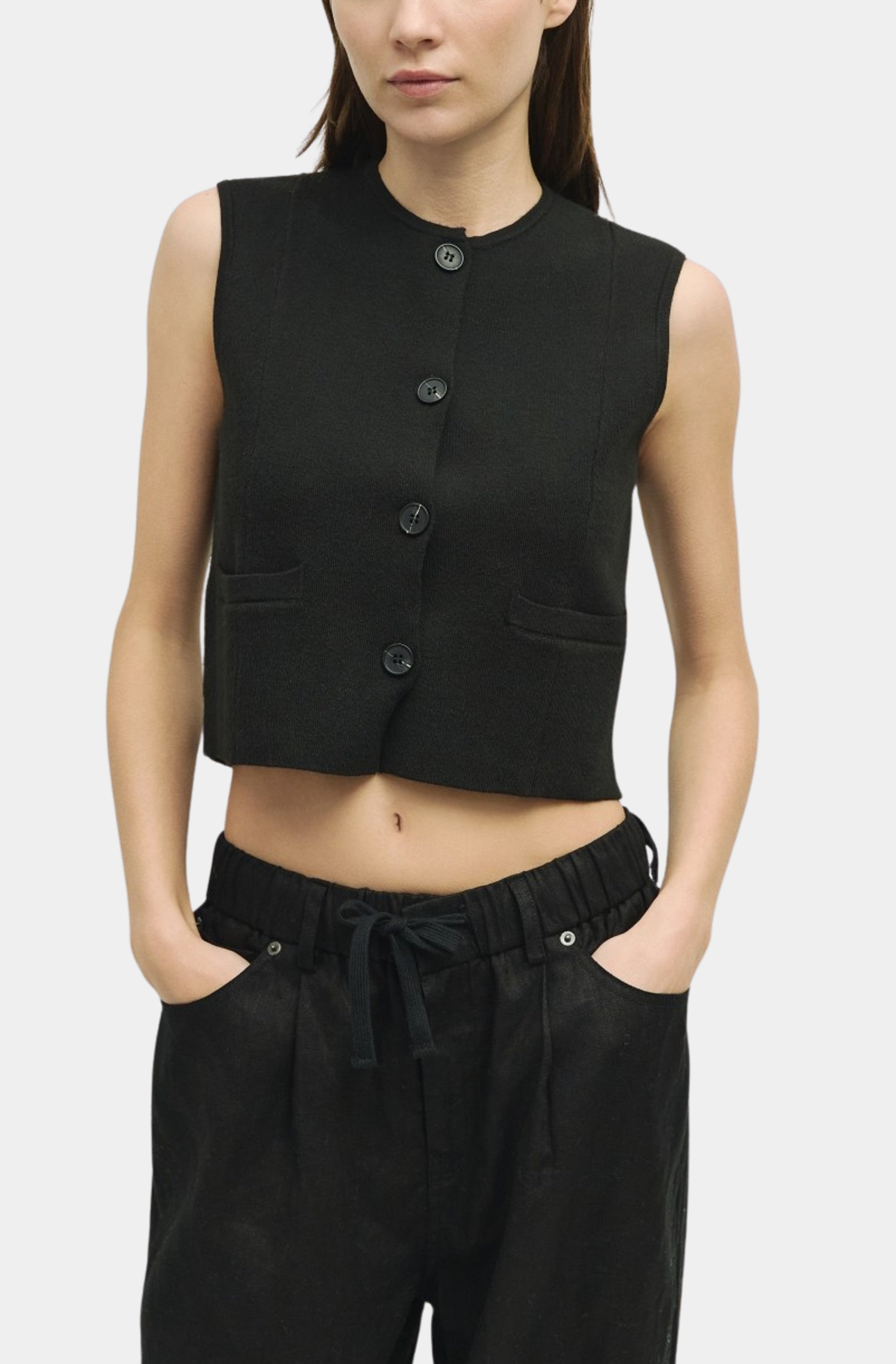 Amalie Vest