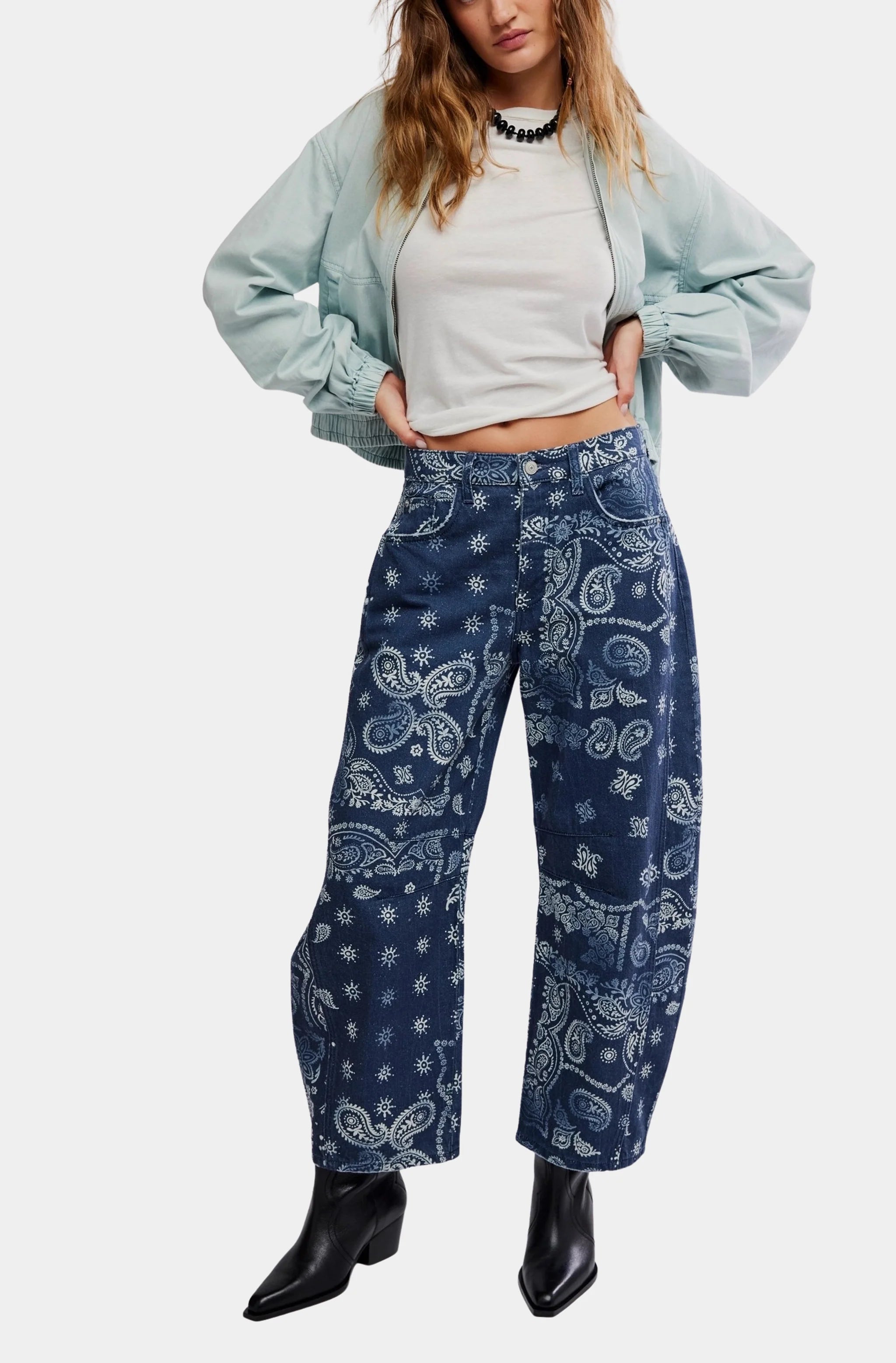 Good Luck Printed Barrel Jean