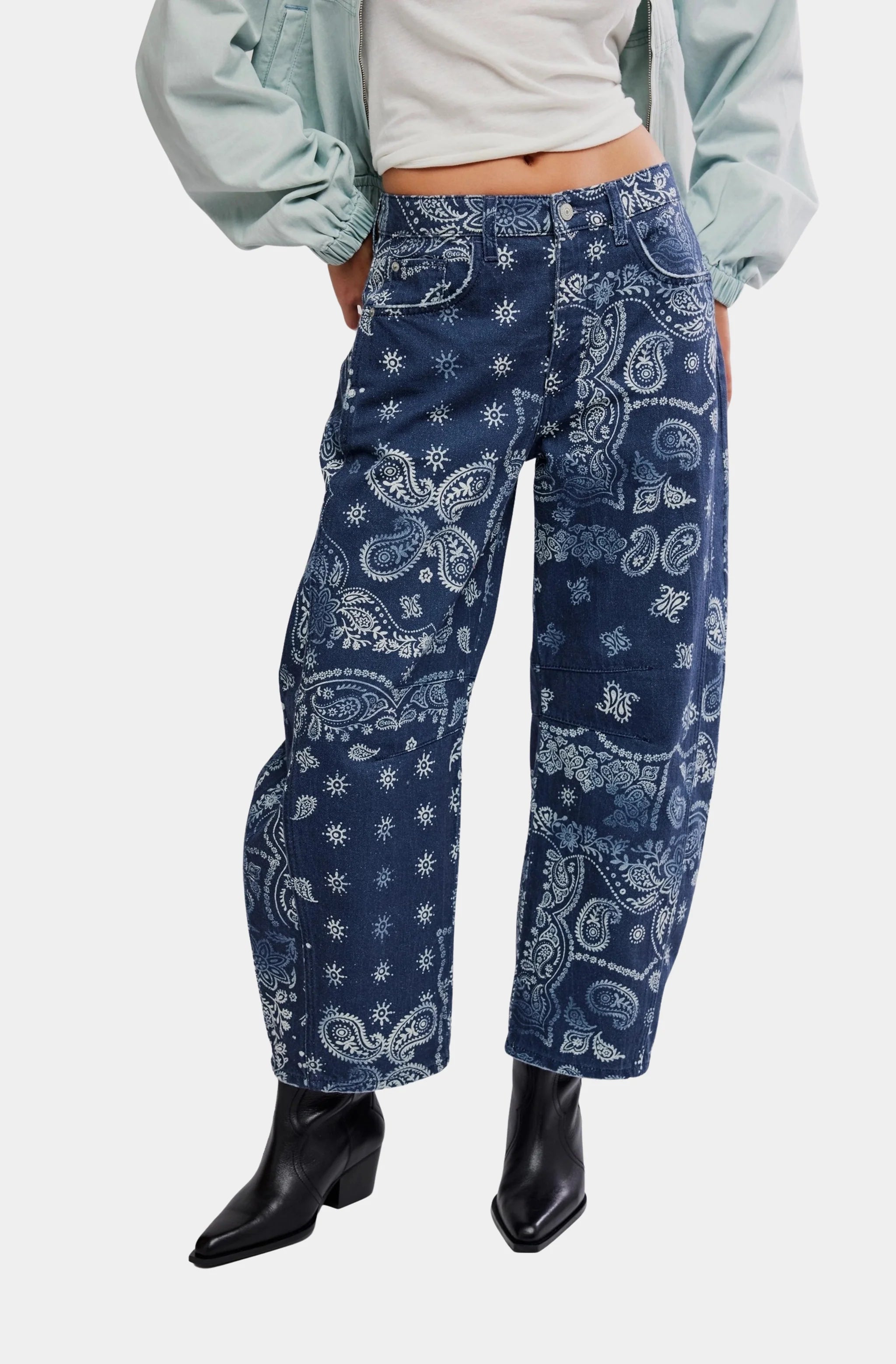 Good Luck Printed Barrel Jean