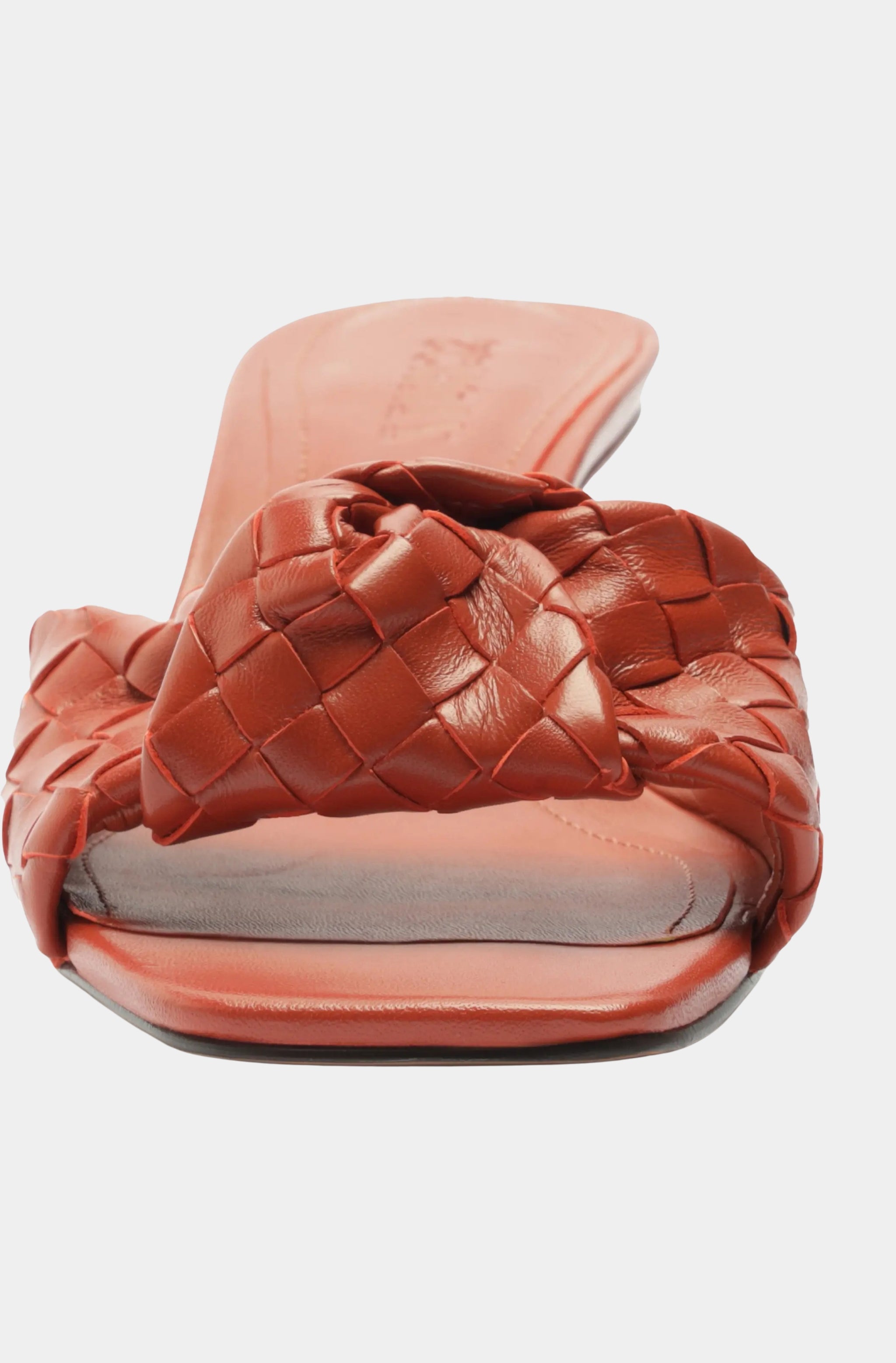 Kareena Knot Mule