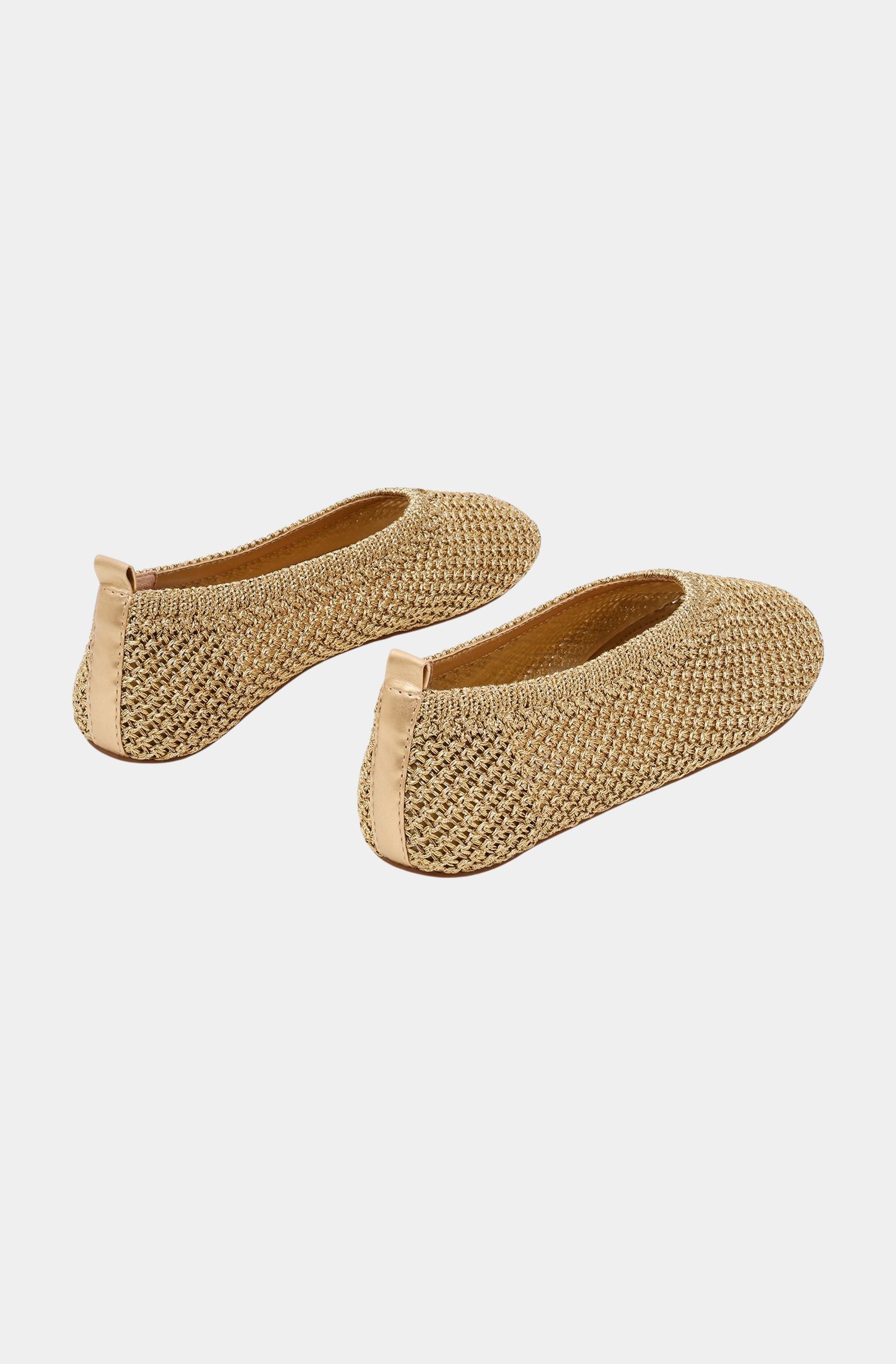 Cyntra Flat